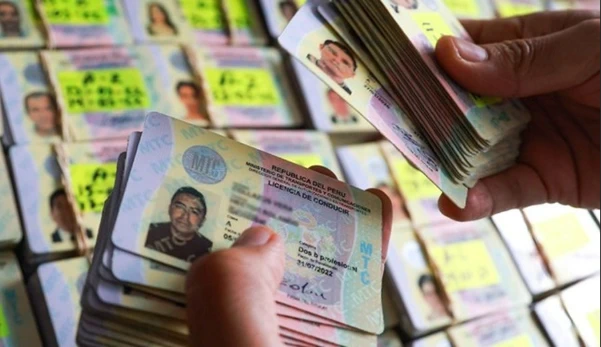 ¿Qué licencia de conducir necesito según el vehículo?