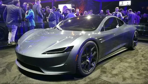 ¿Cuándo saldrá a la venta el auto volador de Tesla?